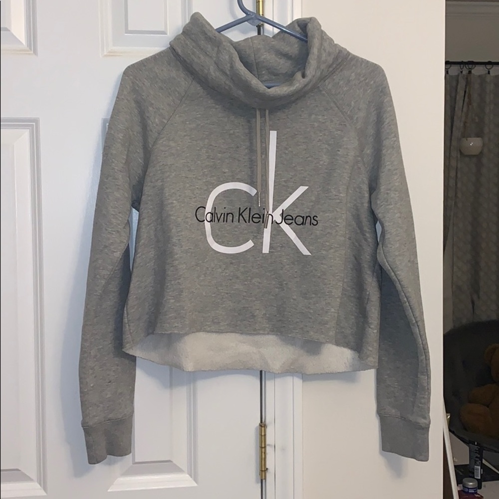 Calvin Klein cropped sweatshirt